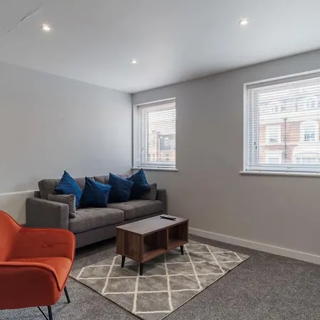 Contemporary 2 Bedroom Apartment In Liverpool Exterior photo