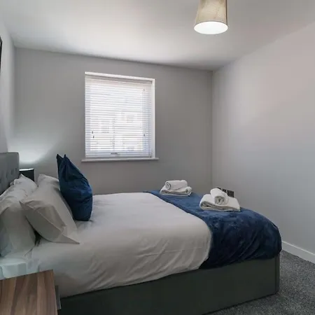 Contemporary 2 Bedroom Apartment In Liverpool Exterior photo