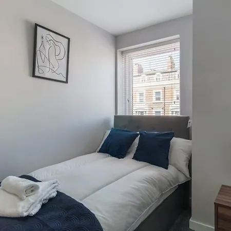 Contemporary 2 Bedroom Apartment In Liverpool Exterior photo