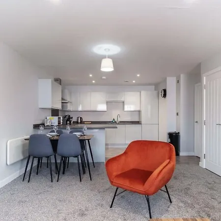 Contemporary 2 Bedroom Apartment In Liverpool Exterior photo