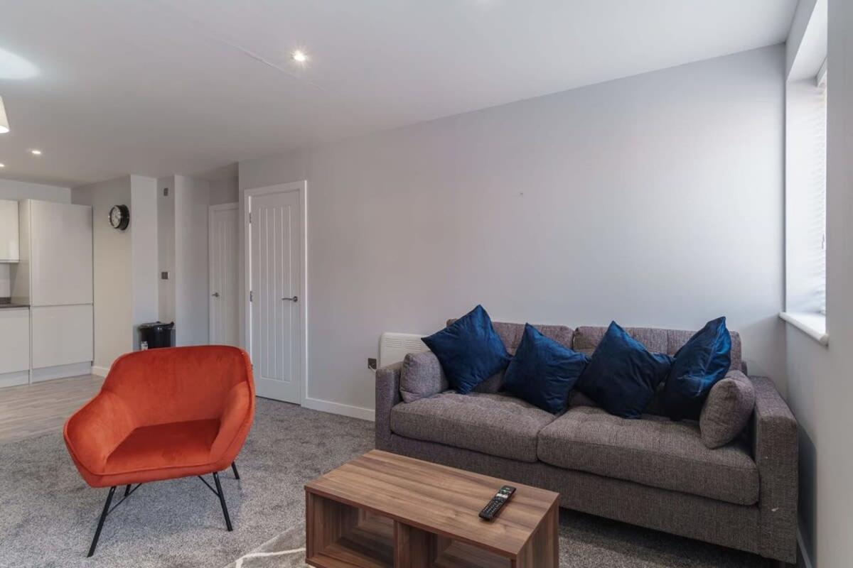 Appartement Contemporary 2 Bedroom In *